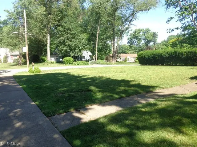 4455 Root Road, North Olmsted, OH 44070 - #3