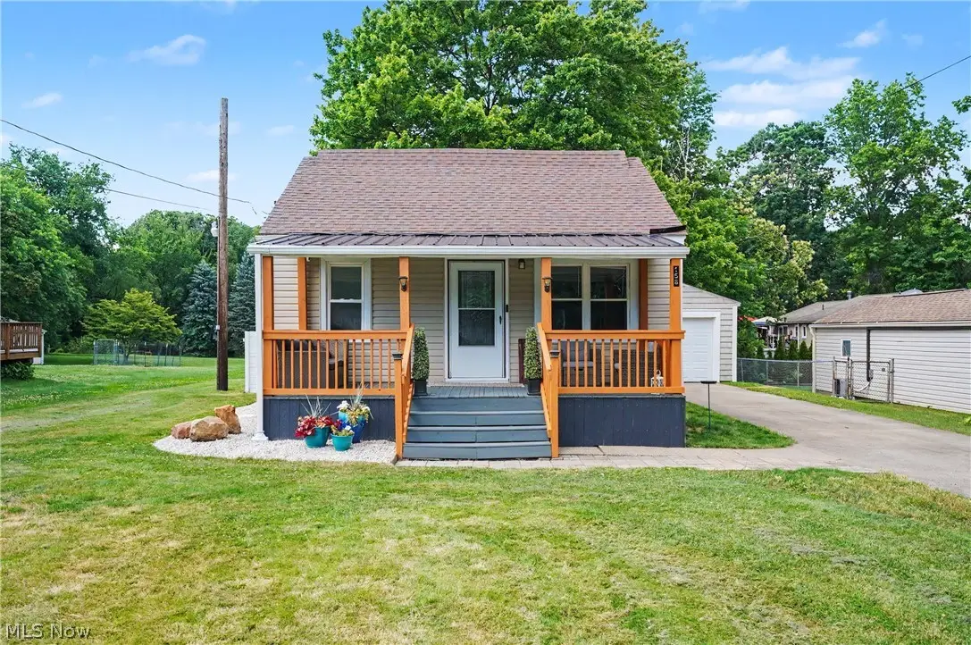 158 Van Evera Road, Tallmadge, OH 44278 - #1