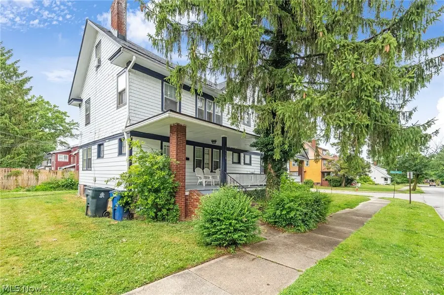 3124 Edgehill Road, Cleveland Heights, OH 44118 - #3