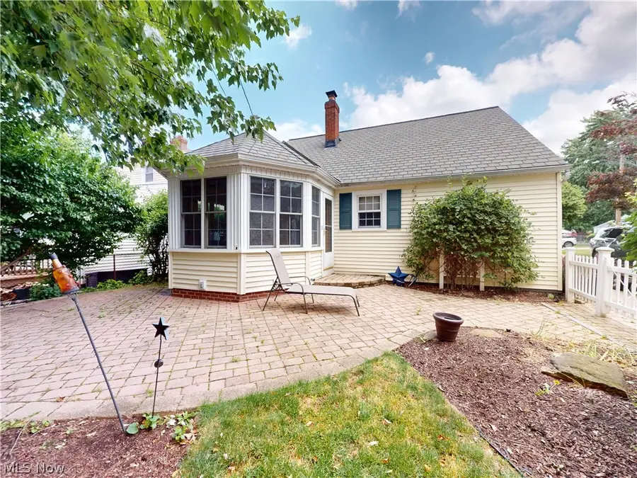 2182 Buena Vista Drive, Wickliffe, OH 44092 - #2