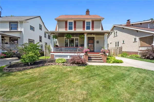 15534 Lakewood Heights Boulevard, Lakewood, OH 44107