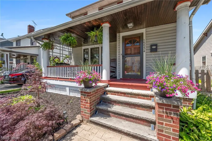 15534 Lakewood Heights Boulevard, Lakewood, OH 44107 - #2