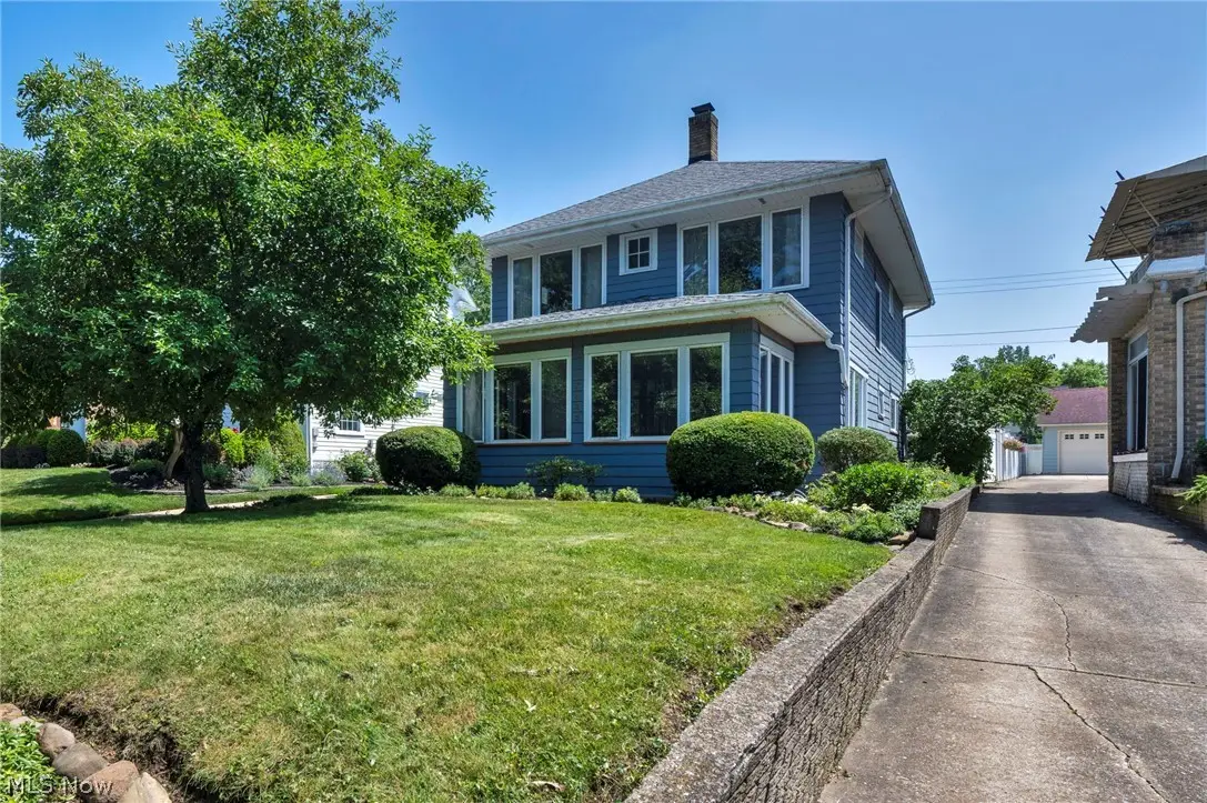 17435 Lake Avenue, Lakewood, OH 44107 - #1