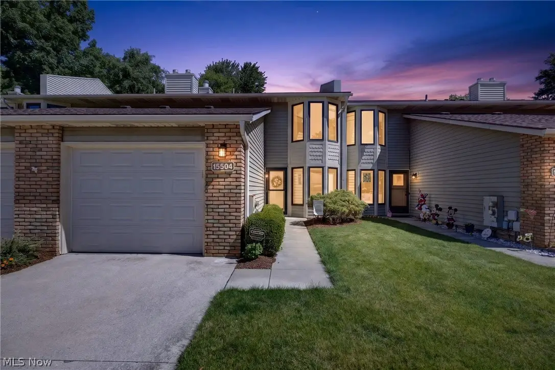 15504 Roxboro Drive, Middleburg Heights, OH 44130 - #1