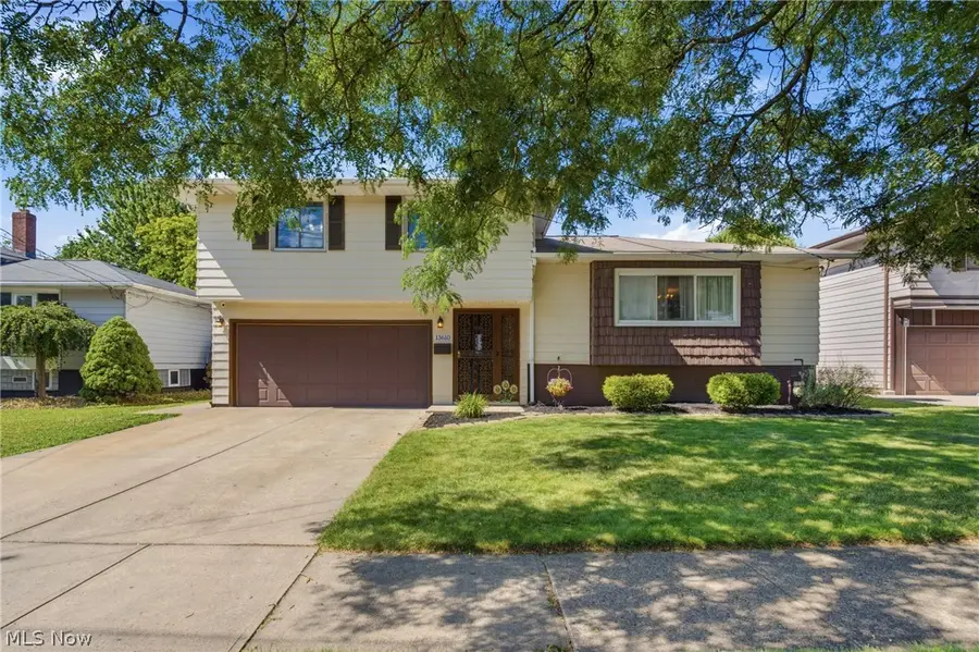 13610 Starlite Drive, Brook Park, OH 44142 - #2
