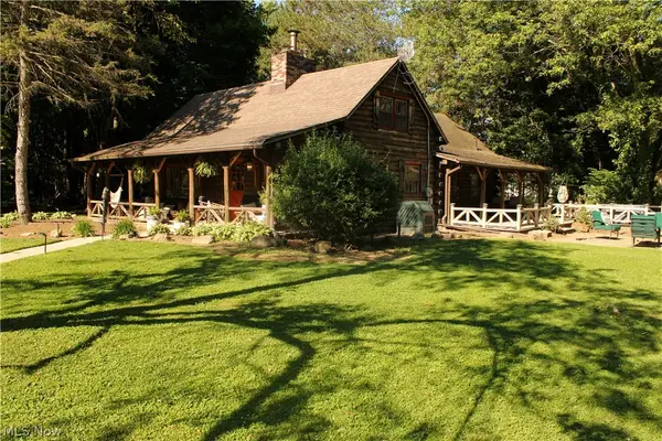 10566 Clapsaddle Ne Avenue, Alliance, OH 44601