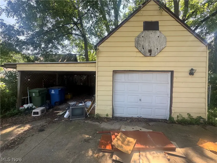 1578 E 337th Street, Eastlake, OH 44095 - #2