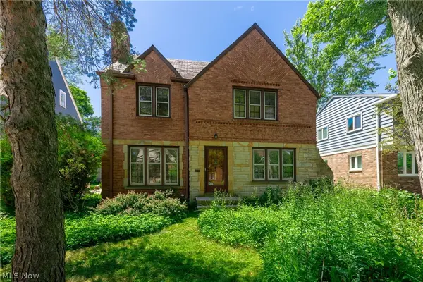 2614 Charney Road, University Heights, OH 44118