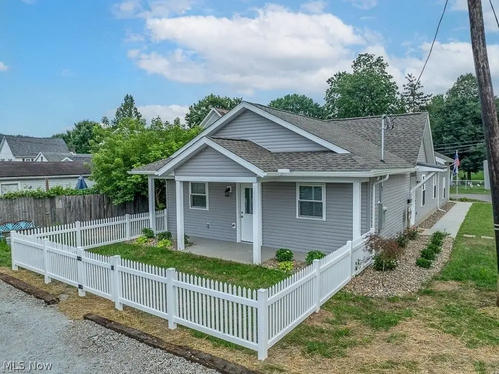 347 Ray Ne Avenue, New Philadelphia, OH 44663 - #1