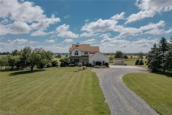 5174 Oakhill Street, Louisville, OH 44641