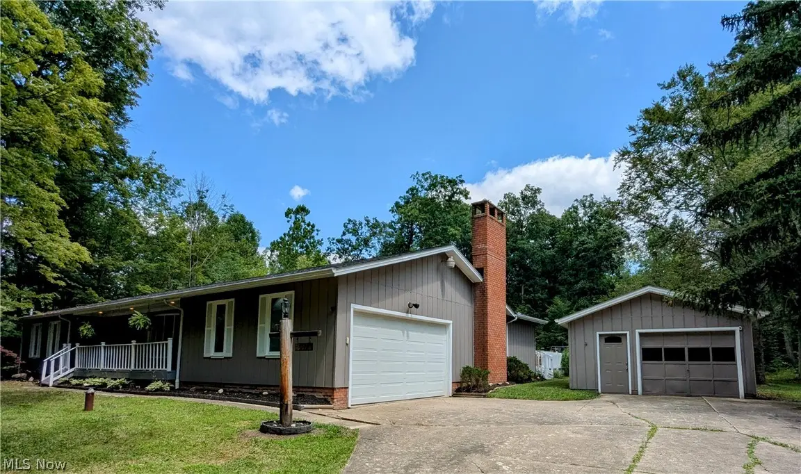 907 Circlewood Drive, Aurora, OH 44202 - #1