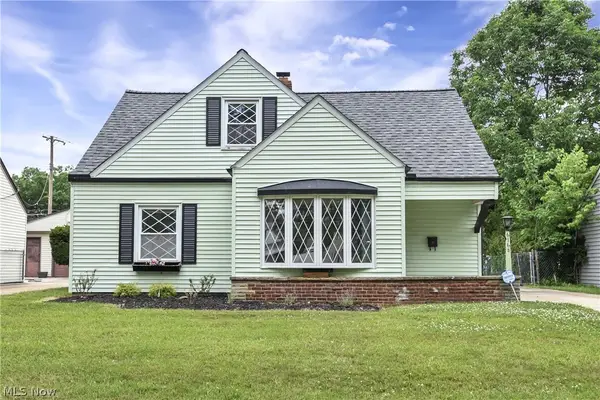 6768 Beresford Avenue, Parma Heights, OH 44130