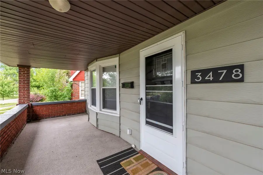 3478 Raymont Boulevard, University Heights, OH 44118 - #2
