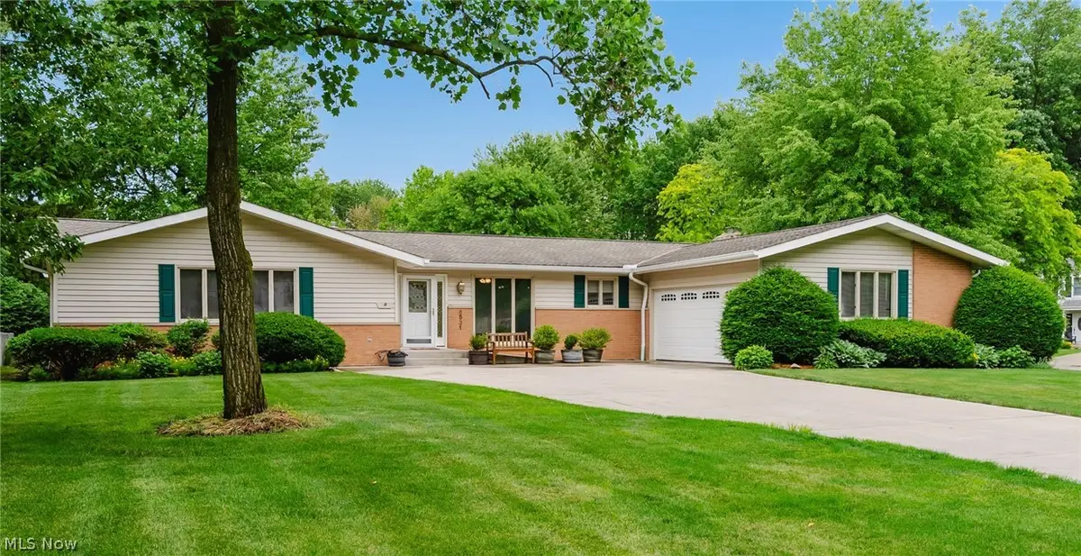 6531 Brighton Drive, North Olmsted, OH 44070 - #1