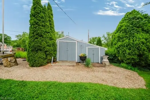 284 N Kennebec Avenue, McConnelsville, OH 43756 - #3