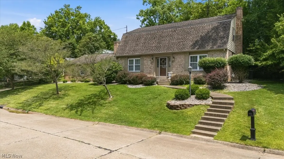 27 Ashwood Place, Vienna, WV 26105 - #1