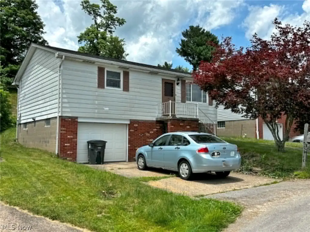 205 Canterbury Boulevard, Steubenville, OH 43952 - #1