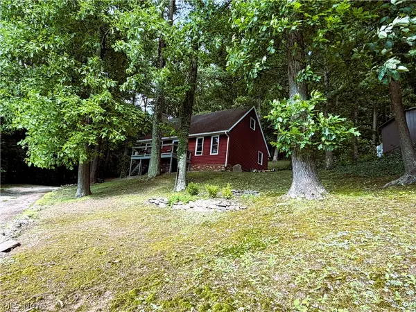 821 Lynnwood Drive, Minerva, OH 44657