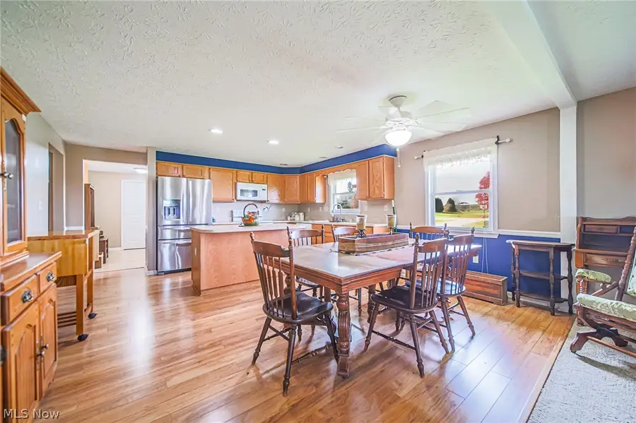 52 S Kansas Road, Orrville, OH 44667 - #3