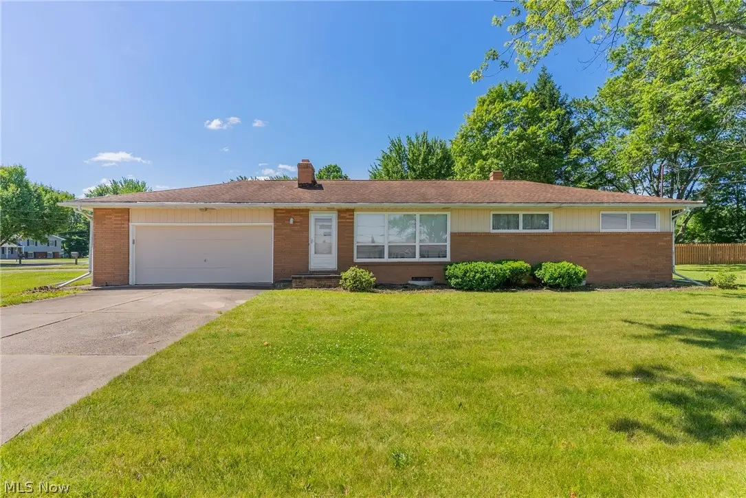 253 Earl Nw Drive, Warren, OH 44483 - #1