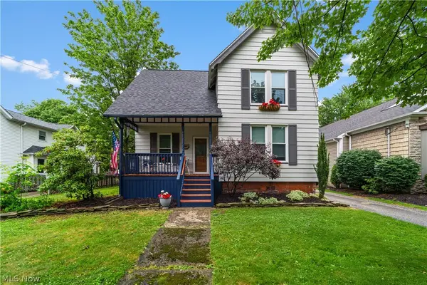 4721 Maple Street, Willoughby, OH 44094
