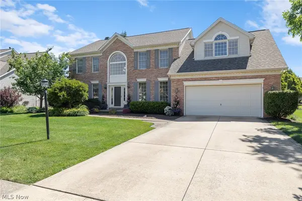 12300 Coopers Run, Strongsville, OH 44149