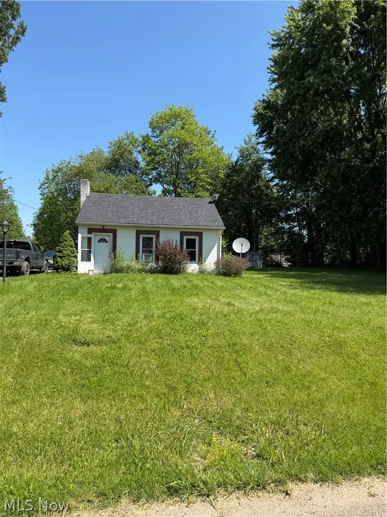 465 2nd Sw Street, Brewster, OH 44613 - #1