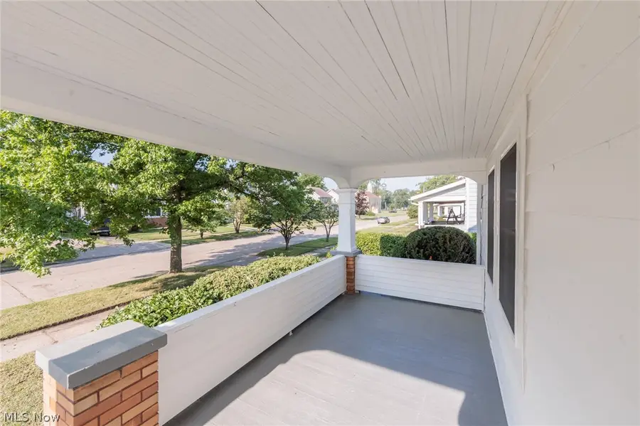 2233 E 33rd Street, Lorain, OH 44055 - #3