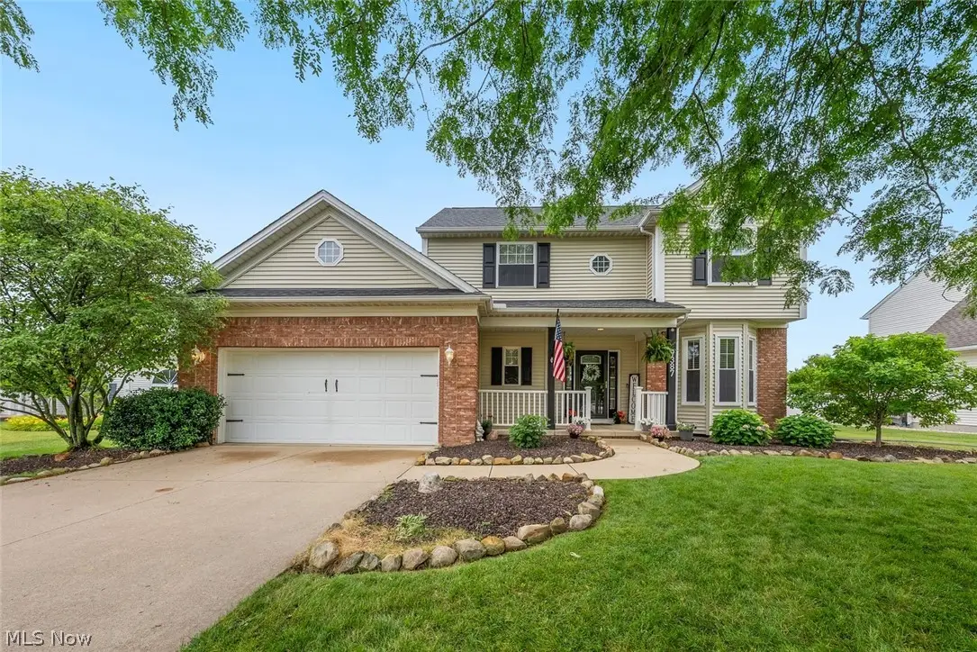 9387 Victoria Lane, North Ridgeville, OH 44039 - #1