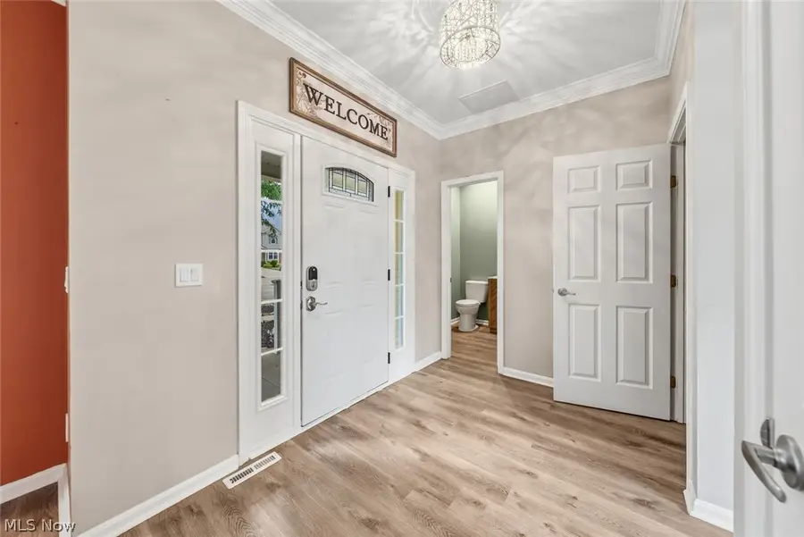 9387 Victoria Lane, North Ridgeville, OH 44039 - #2
