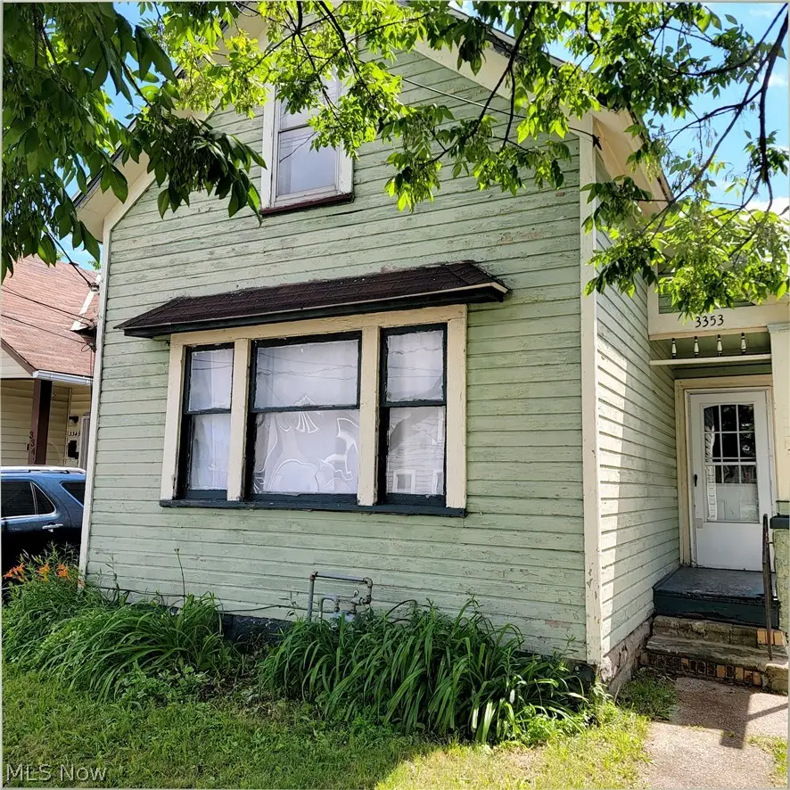 3353 W 46th Street, Cleveland, OH 44102 - #1