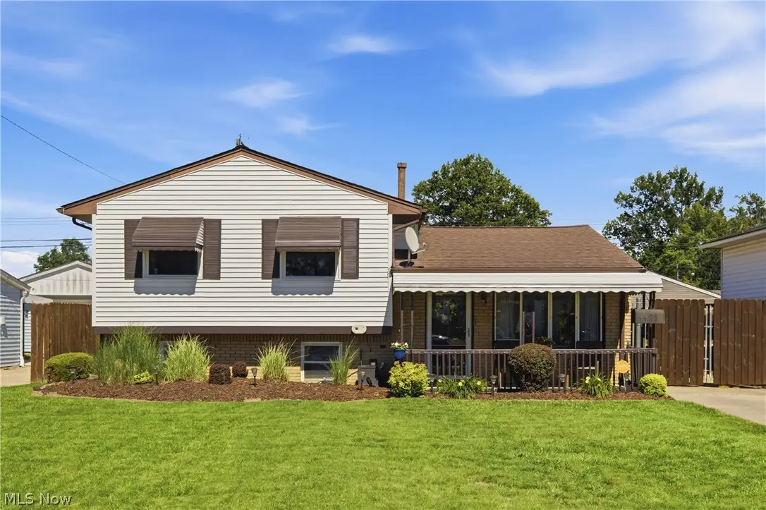 4423 Palm Avenue, Lorain, OH 44055 - #1