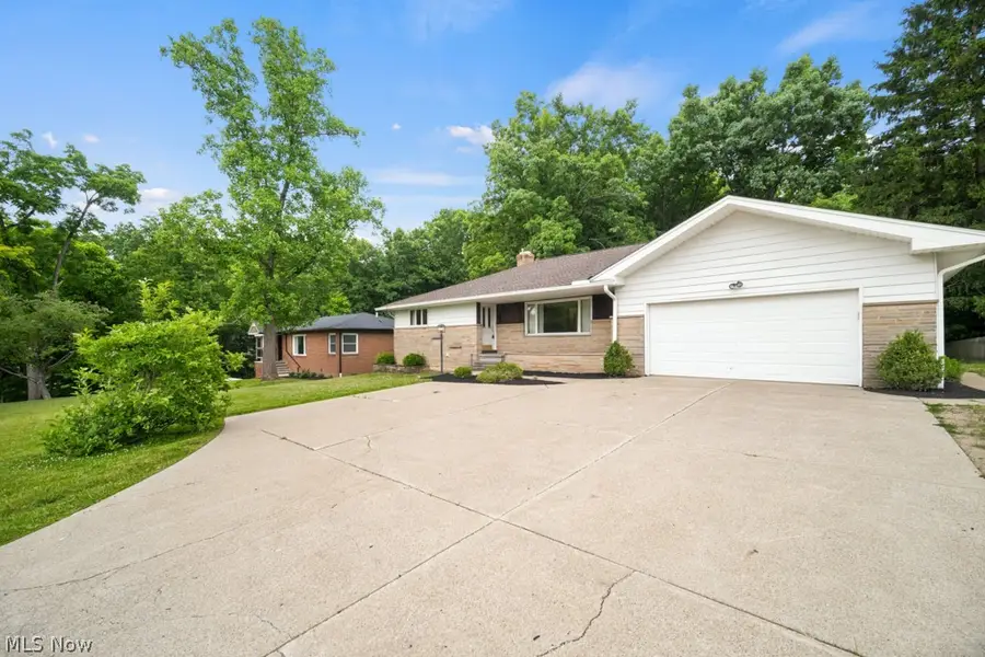 1885 W Sprague Road, Broadview Heights, OH 44147 - #3