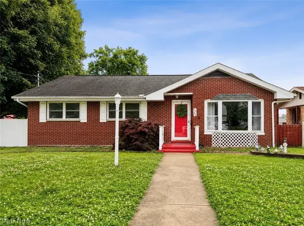 1054 West Virginia Avenue, Parkersburg, WV 26104