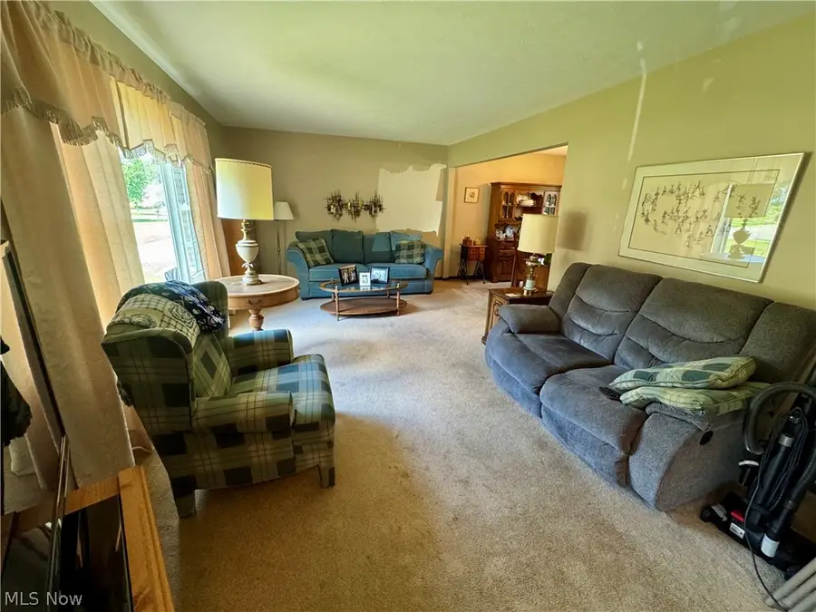 8893 White Oak Drive, Twinsburg, OH 44087 - #3