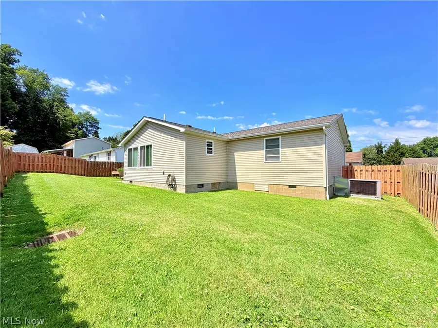 613 Mckenna Drive, Williamstown, WV 26187 - #3