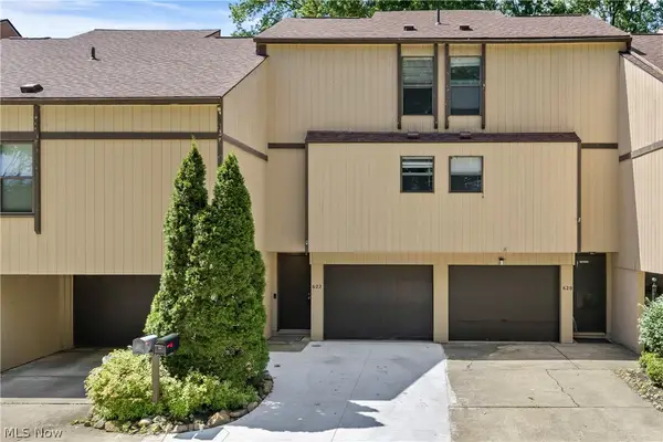 622 James Avenue, Cuyahoga Falls, OH 44221