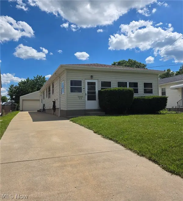 510 W Maplewood Avenue, Struthers, OH 44471