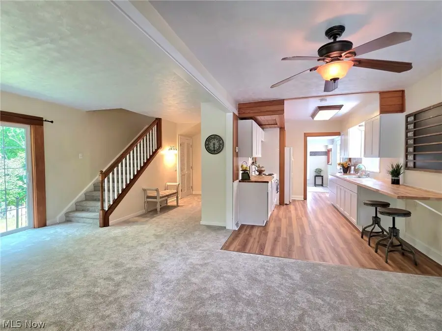 398 N Chillicothe Road, Aurora, OH 44202 - #3