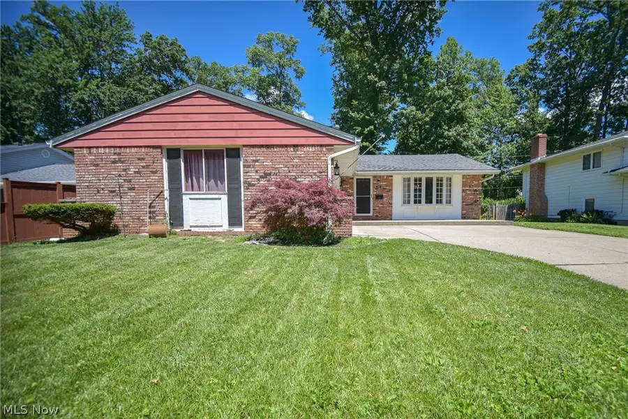 816 Bennett Drive, Elyria, OH 44035 - #2