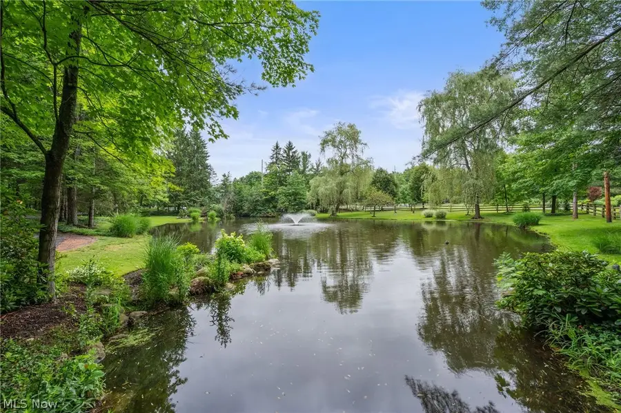 38500 Chagrin Boulevard, Moreland Hills, OH 44022 - #2