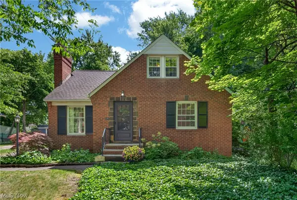 2539 Kingston Road, Cleveland Heights, OH 44118