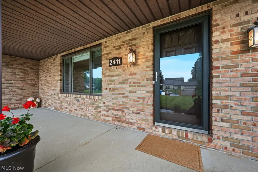 2411 Sucrose Drive, Green, OH 44312 - #2