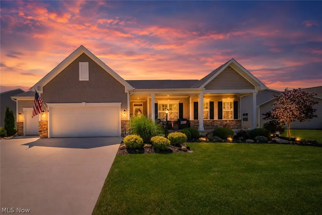 34633 N Legends Way, Grafton, OH 44044 - #1