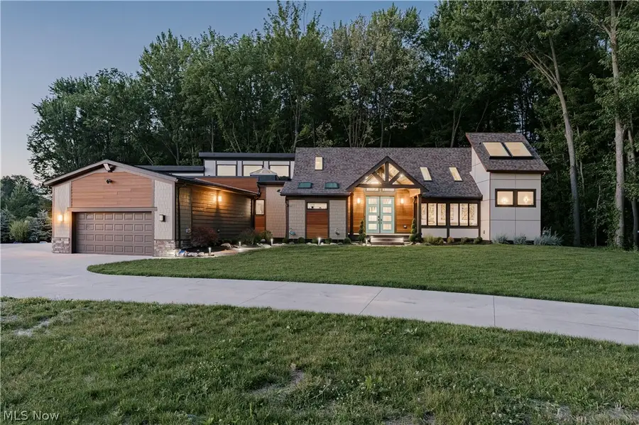 27070 Bagley Road, Olmsted, OH 44138 - #2
