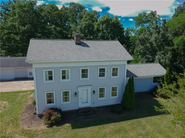 9942 Wooster Pike Road, Seville, OH 44273