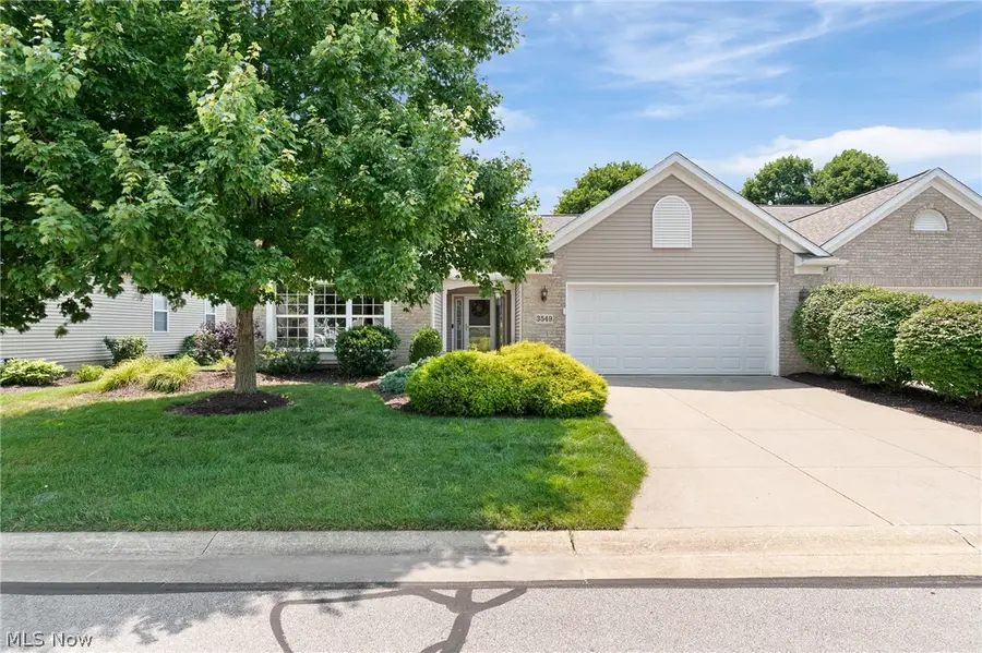 3549 Elmhurst Circle, Uniontown, OH 44685 - #3