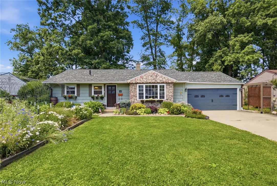 1136 Overlook Drive, Ashland, OH 44805 - #1