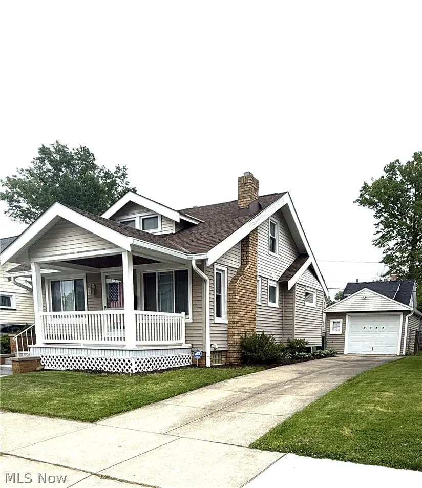 2187 Olive Avenue, Lakewood, OH 44107 - #2