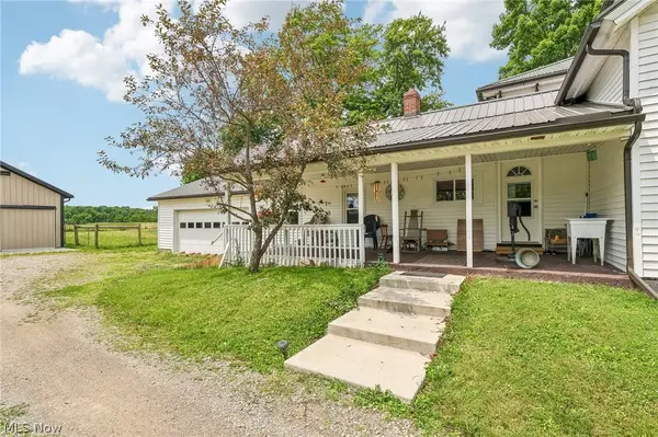 15124 Lake Avenue, Middlefield, OH 44062
